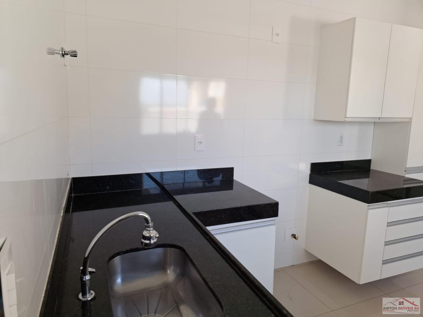 Casa, 3 quartos, 300 m² - Foto 1