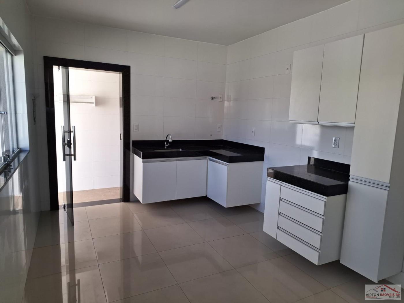 Casa, 3 quartos, 300 m² - Foto 14